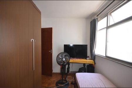 Quarto 1 de apartamento para alugar com 2 quartos, 48m² em Praça Seca, Rio de Janeiro
