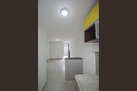 Studio para alugar com 20m², 1 quarto e sem vaga Studio para alugar com 20m², 1 quarto e sem vagaCozinha e Área de Serviço