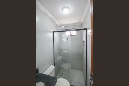 Banheiro de kitnet/studio para alugar com 1 quarto, 20m² em Jardim do Mar, São Bernardo do Campo