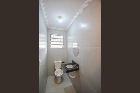 Banheiro de kitnet/studio para alugar com 1 quarto, 35m² em Jardim do Mar, São Bernardo do Campo