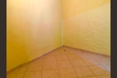 Casa para alugar com 45m², 1 quarto e sem vaga