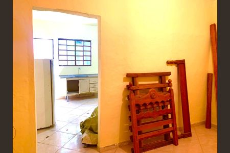 Casa para alugar com 45m², 1 quarto e sem vaga