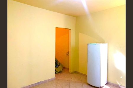 Casa para alugar com 45m², 1 quarto e sem vaga