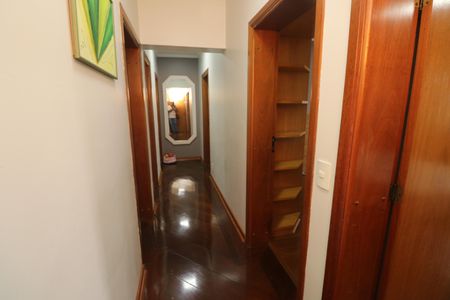Apartamento para alugar com 160m², 3 quartos e 2 vagasCorredor