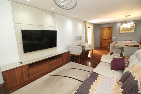 Apartamento para alugar com 160m², 3 quartos e 2 vagasSala