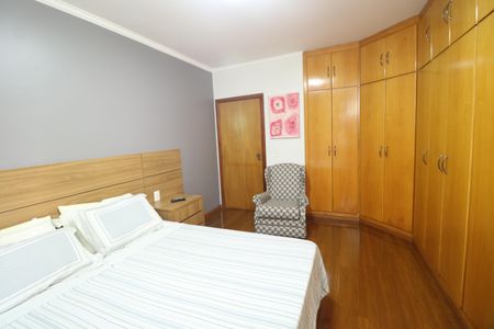 Apartamento para alugar com 160m², 3 quartos e 2 vagasSuite