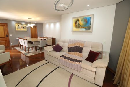 Apartamento para alugar com 160m², 3 quartos e 2 vagasSala