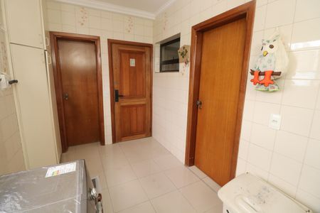 Apartamento para alugar com 160m², 3 quartos e 2 vagasÁrea de Serviço