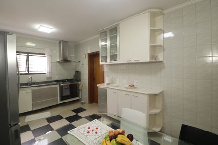 Apartamento para alugar com 160m², 3 quartos e 2 vagasCozinha