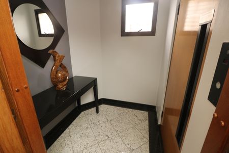 Apartamento para alugar com 160m², 3 quartos e 2 vagasHall de entrada