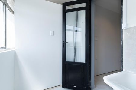 Apartamento para alugar com 96m², 3 quartos e 1 vagaÁrea de Serviço