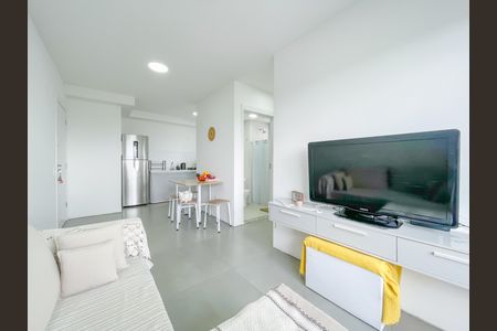 Sala de apartamento à venda com 2 quartos, 47m² em Piratininga, Osasco