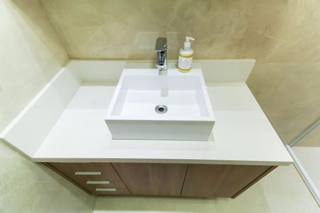 Apartamento à venda com 119m², 2 quartos e 2 vagasBanheiro da Suíte 1