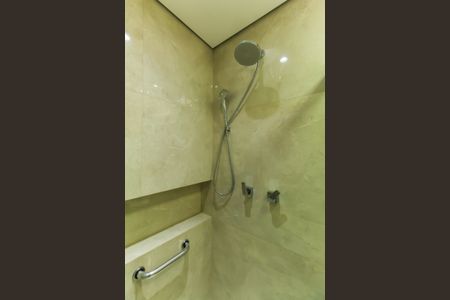 Apartamento à venda com 119m², 2 quartos e 2 vagasBanheiro da Suíte 2