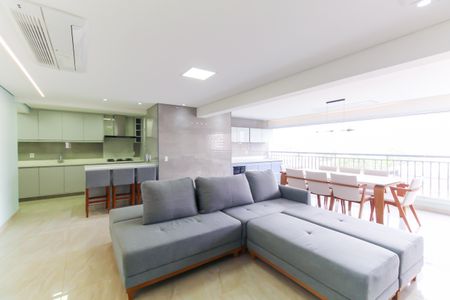 Apartamento à venda com 119m², 2 quartos e 2 vagasSala