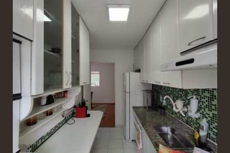 Apartamento à venda com 62m², 2 quartos e 1 vagaCozinha - Armários