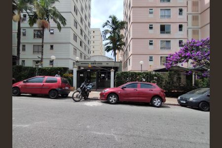 Apartamento à venda com 62m², 2 quartos e 1 vagaFachada e portaria