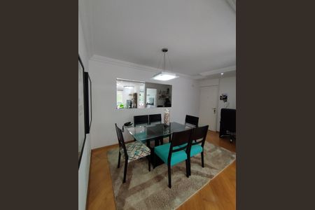 Apartamento à venda com 62m², 2 quartos e 1 vagaSala 