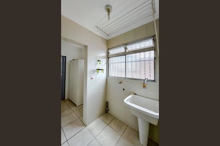 Apartamento para alugar com 70m², 2 quartos e 1 vagaÁrea de Serviço