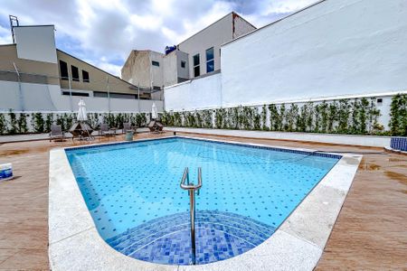 Apartamento para alugar com 70m², 2 quartos e 1 vagaÁrea comum - Piscina