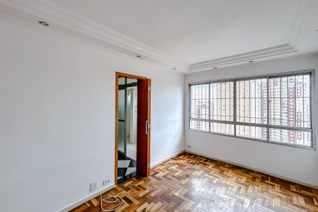 Apartamento para alugar com 70m², 2 quartos e 1 vagaSala