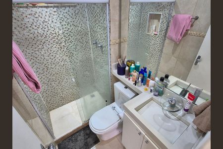 Apartamento à venda com 83m², 3 quartos e 1 vaga Apartamento à venda com 83m², 3 quartos e 1 vagaBanheiro
