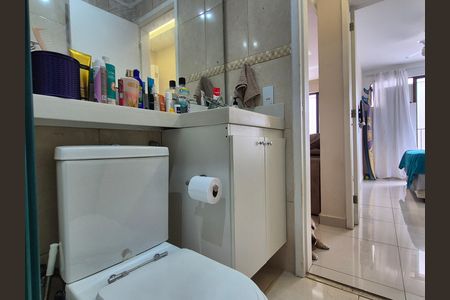 Apartamento à venda com 83m², 3 quartos e 1 vaga Apartamento à venda com 83m², 3 quartos e 1 vagaBanheiro