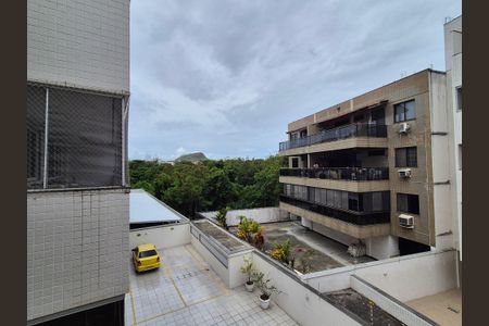 Vista  de apartamento à venda com 3 quartos, 83m² em R. Bandeirantes, Rio de Janeiro