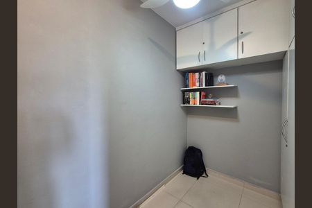 Apartamento à venda com 83m², 3 quartos e 1 vaga Apartamento à venda com 83m², 3 quartos e 1 vagaQuarto 2