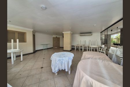 Apartamento à venda com 83m², 3 quartos e 1 vaga Apartamento à venda com 83m², 3 quartos e 1 vagaÁrea comum