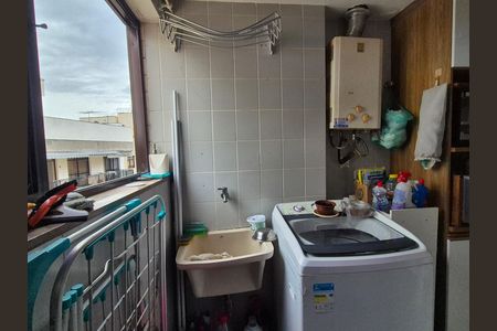Apartamento à venda com 83m², 3 quartos e 1 vaga Apartamento à venda com 83m², 3 quartos e 1 vagaÁrea de Serviço
