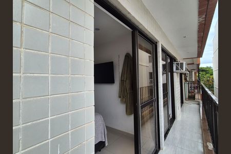 Apartamento à venda com 83m², 3 quartos e 1 vaga Apartamento à venda com 83m², 3 quartos e 1 vagaVaranda