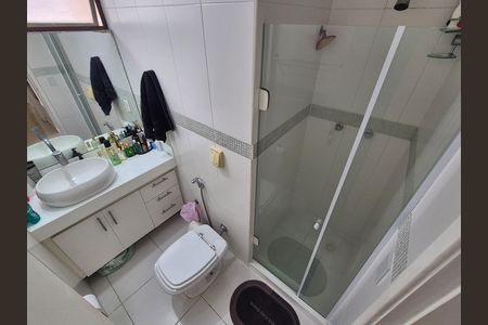 Apartamento à venda com 83m², 3 quartos e 1 vaga Apartamento à venda com 83m², 3 quartos e 1 vagaBanheiro suite