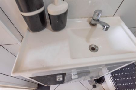 Apartamento à venda com 52m², 2 quartos e 1 vaga Apartamento à venda com 52m², 2 quartos e 1 vagaBanheiro