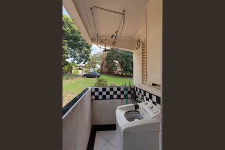 Apartamento à venda com 52m², 2 quartos e 1 vaga Apartamento à venda com 52m², 2 quartos e 1 vagaÁrea de Serviço