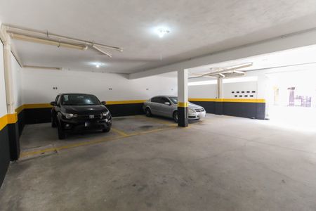 Apartamento para alugar com 41m², 2 quartos e 1 vaga Apartamento para alugar com 41m², 2 quartos e 1 vagaEstacionamento