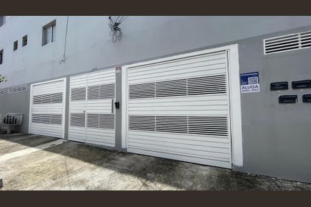 Apartamento para alugar com 41m², 2 quartos e 1 vaga Apartamento para alugar com 41m², 2 quartos e 1 vagaFachada