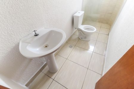 Apartamento para alugar com 41m², 2 quartos e 1 vaga Apartamento para alugar com 41m², 2 quartos e 1 vagaBanheiro