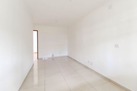 Apartamento para alugar com 41m², 2 quartos e 1 vaga Apartamento para alugar com 41m², 2 quartos e 1 vagaSala - Cozinha
