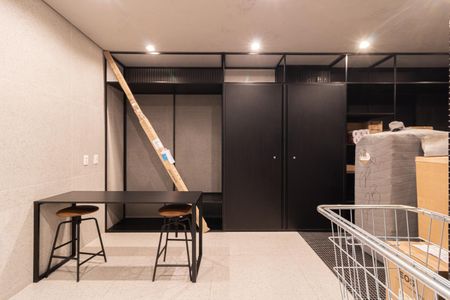 Apartamento à venda com 85m², 3 quartos e 2 vagasÁrea comum - Delivery