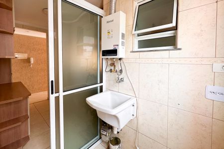 Apartamento para alugar com 52m², 3 quartos e 1 vagaÁrea de Serviço