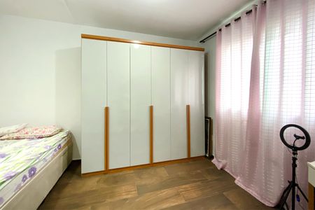 Casa à venda com 270m², 2 quartos e 2 vagasQuarto 2