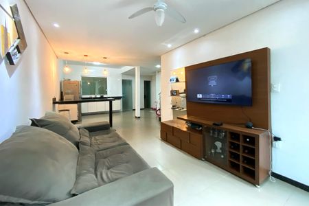 Sala de casa à venda com 2 quartos, 270m² em Renascença, Belo Horizonte