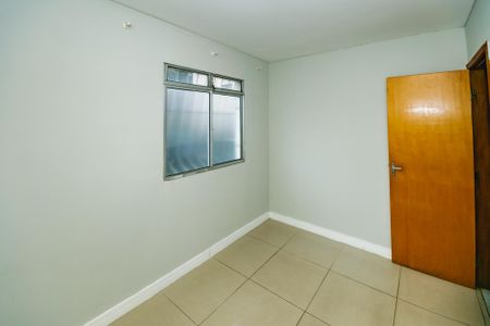 Apartamento à venda com 2 quartos, 47m² em São João Batista, Belo Horizonte