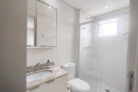 Apartamento à venda com 107m², 3 quartos e 2 vagas Apartamento à venda com 107m², 3 quartos e 2 vagasBanheiro da Suíte