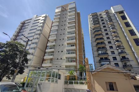 Apartamento à venda com 107m², 3 quartos e 2 vagas Apartamento à venda com 107m², 3 quartos e 2 vagasFachada