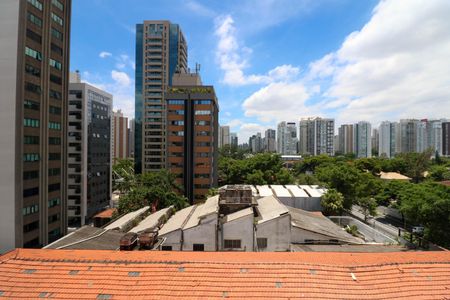 Apartamento à venda com 77m², 2 quartos e 1 vaga Apartamento à venda com 77m², 2 quartos e 1 vagaSala / Cozinha