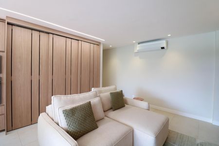 Apartamento à venda com 77m², 2 quartos e 1 vaga Apartamento à venda com 77m², 2 quartos e 1 vagaSala / Cozinha