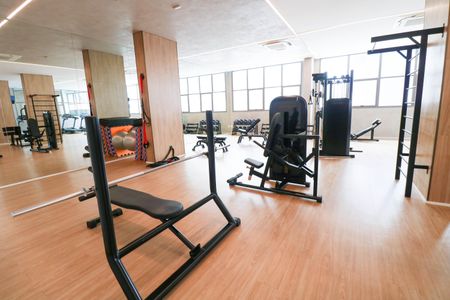 Apartamento à venda com 77m², 2 quartos e 1 vaga Apartamento à venda com 77m², 2 quartos e 1 vagaÁrea comum - Academia