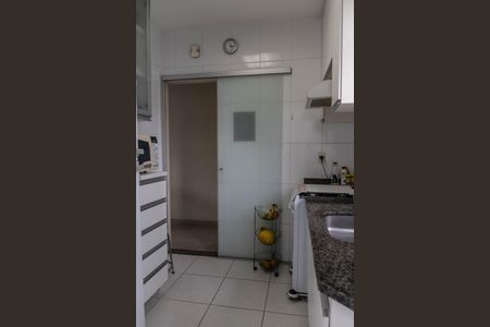 Apartamento à venda com 93m², 3 quartos e 2 vagasCozinha